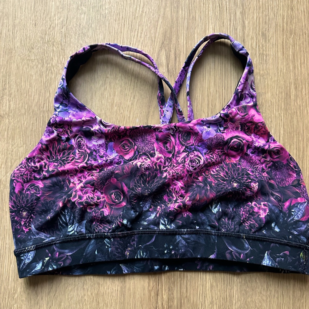 Lululemon Energy sports bra - Floral Pattern Size 10